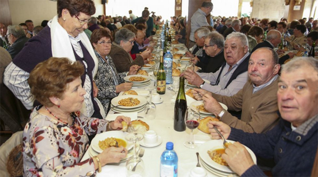 UDP Sofán celebra su comida de hermandad