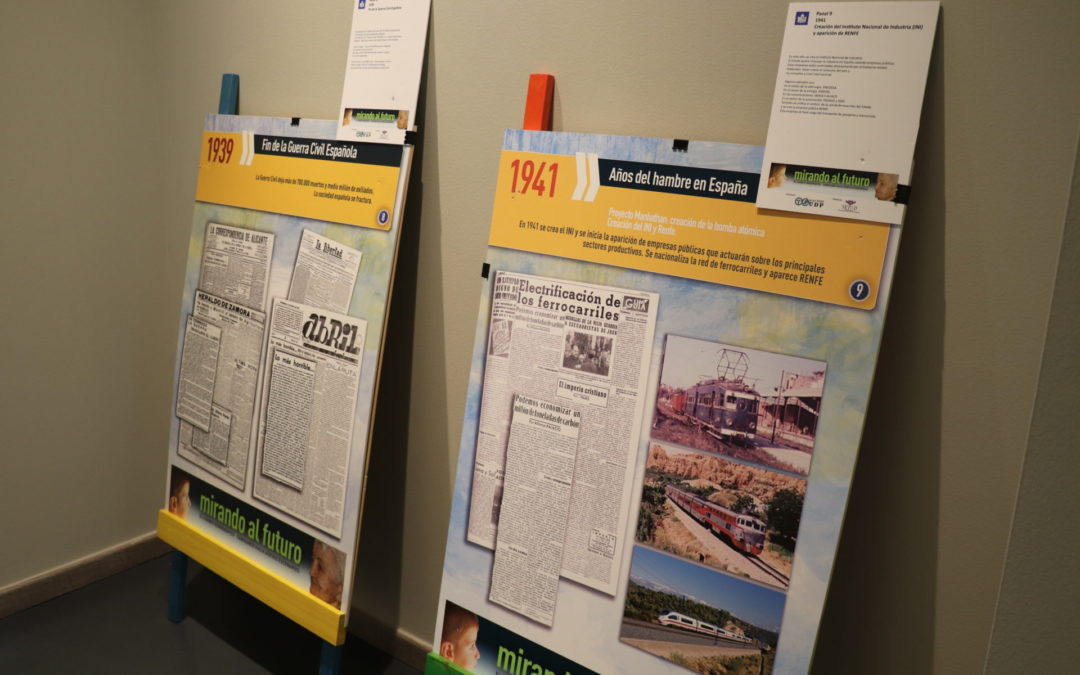 La exposición itinerante «Mirando al Futuro» en Villanueva de la Serena