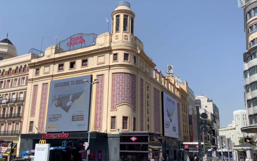 El indicador social de UDP “la desESPERANZA de vida”, en Callao City Lights
